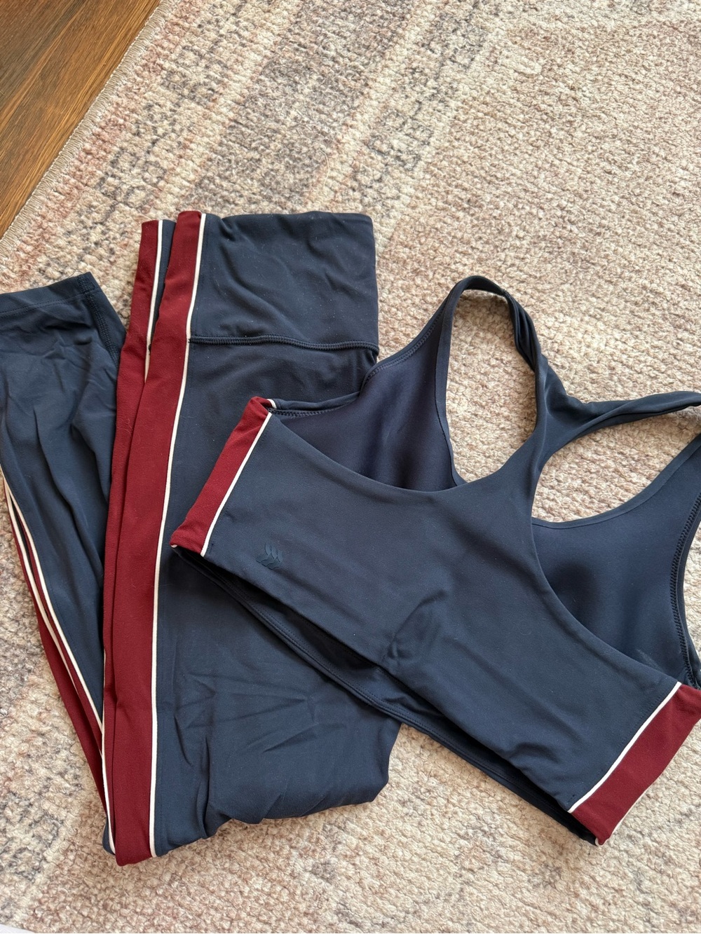 Navy Athletic Sports Bra & Leggings Set with Burgundy Trim